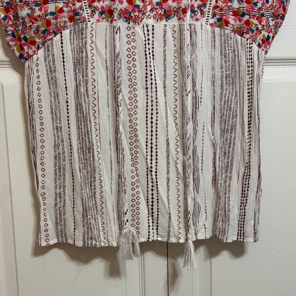 Savanna Jane Floral and Stripe Blouse with Tassels - Picture 5 of 14